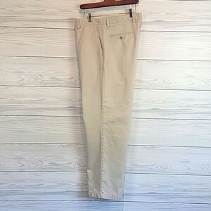 Dockers D4 relaxed fit true chino khaki pants Men's Size 38X32
